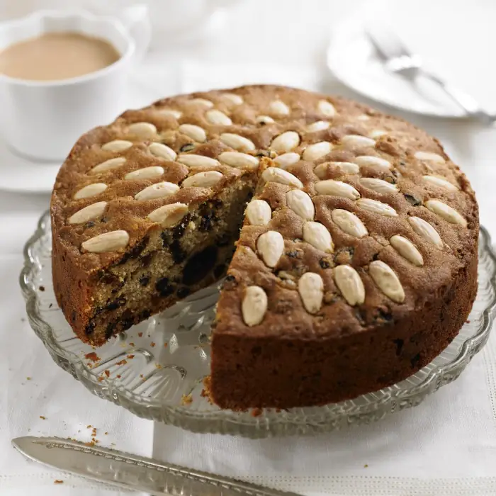 Dundee cake (British Dessert)